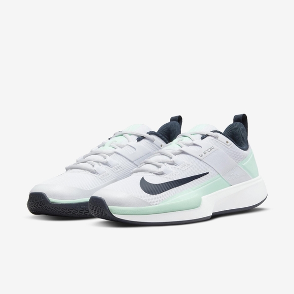 Nike Shoes - Nike Court Vapor Lite Women's Hard Court Tennis Shoe Size 9